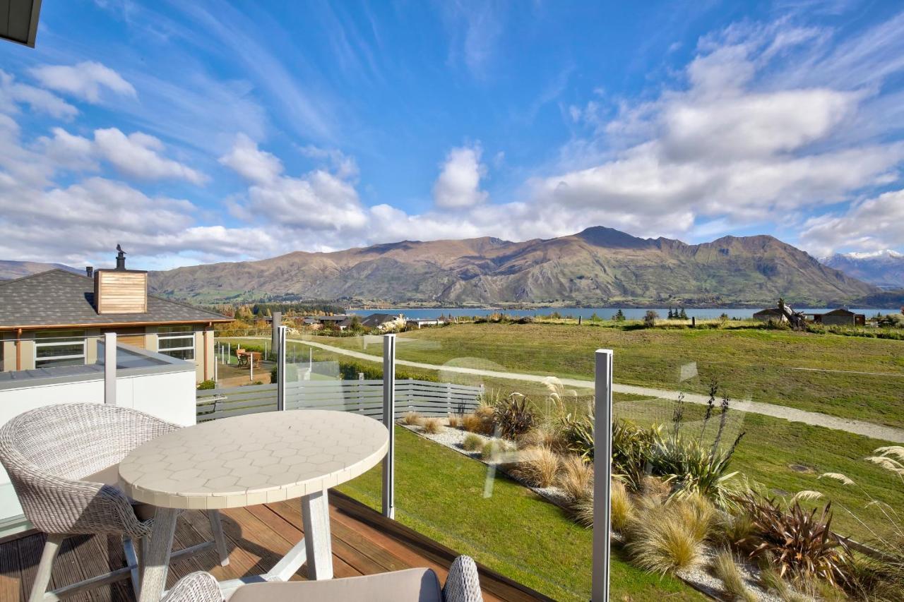 Infinity And Beyond Villa Wanaka Buitenkant foto